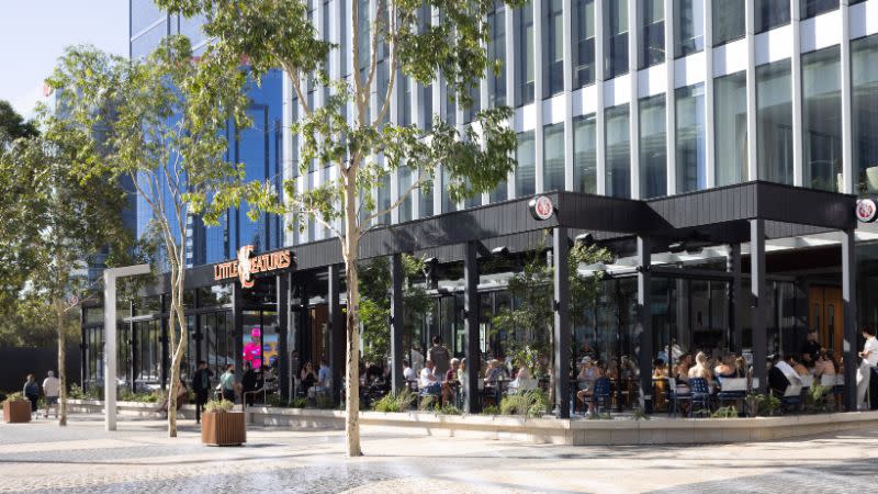 Image of Elizabeth Quay with Nine The Esplanade at centre