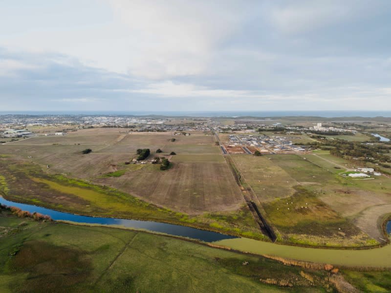 Jinding bought the site at Dennington in regional Victoria for $140 million.