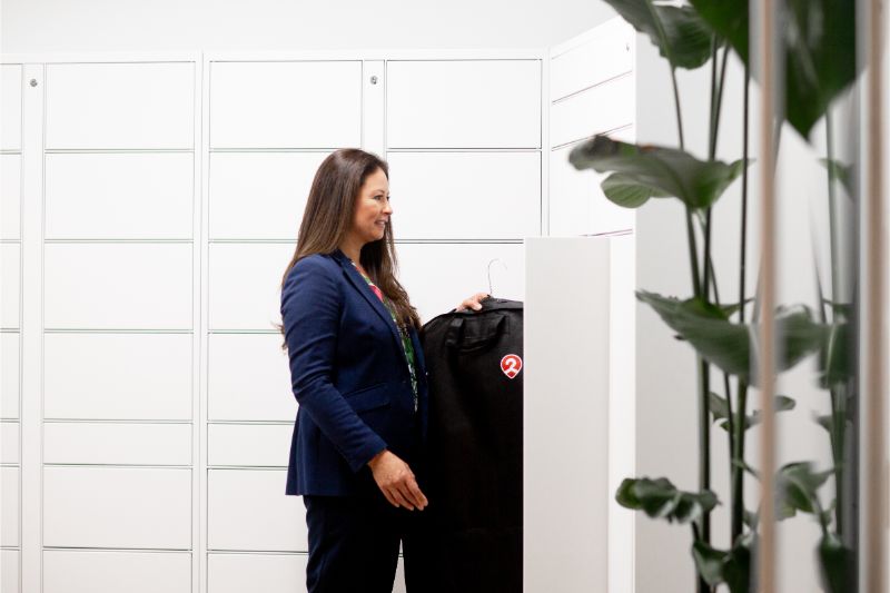 Residents are able to simply pay via the iBag app and drop off the dry cleaning into the Groundfloor system in their lobby and within 48 hours it will be returned to you. 