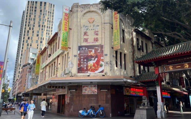 The Hay Street frontage of the former Emperor’s Garden Restaurant, beside the Dixon Street gates, would be retained under the new tower proposal.