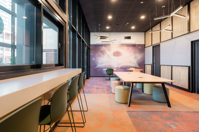 The Accolade properties incorporate gyms, study spaces, and shared entertainment areas.