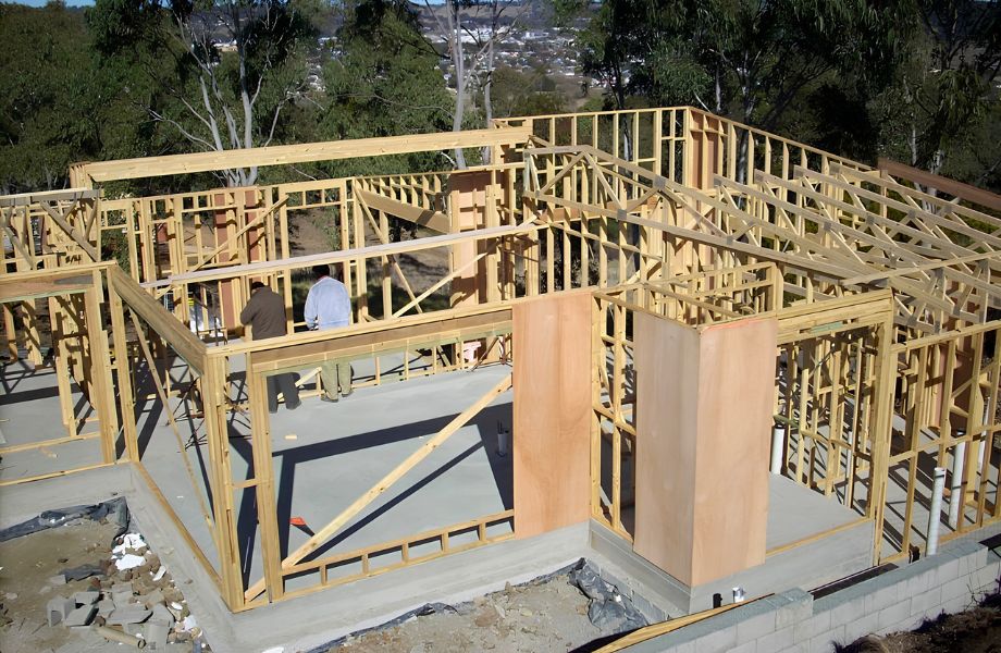 Housing Commencements Hit Lowest Level for a Decade as Supply Slips