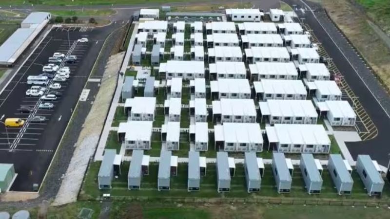 the temporary pod homes at Lismore SCU campus.