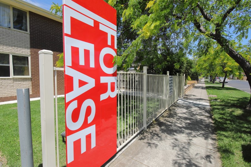 ▲ A for lease sign in Melbourne where rental prices have not risen as much but rental supply is currently low and demand is high. Currently, 60 per cent of the next five years of new apartment supply will be located in Melbourne.