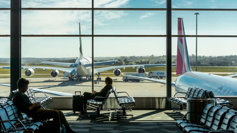 Melbourne Airport Dexus JP Morgan IFM Investors share sale