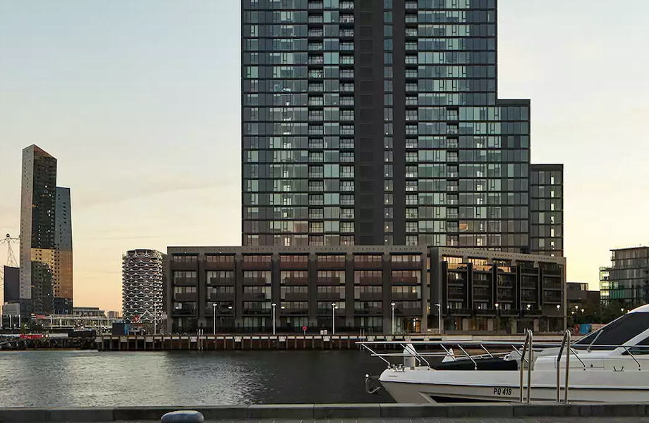 Lendlease has filed amended plans for its Collins Wharf 2 building in Melbourne's Docklands' Victoria Harbour Precinct.