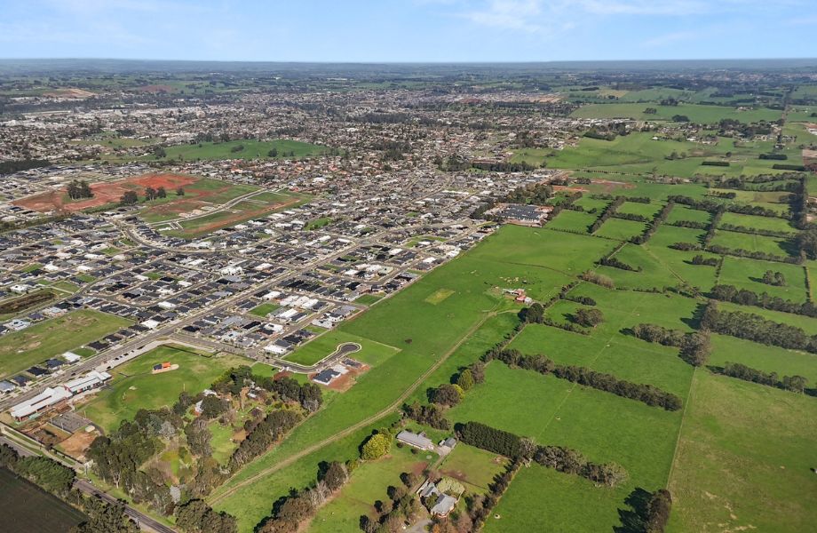 TW Projects Banks on Commuter Town Boom