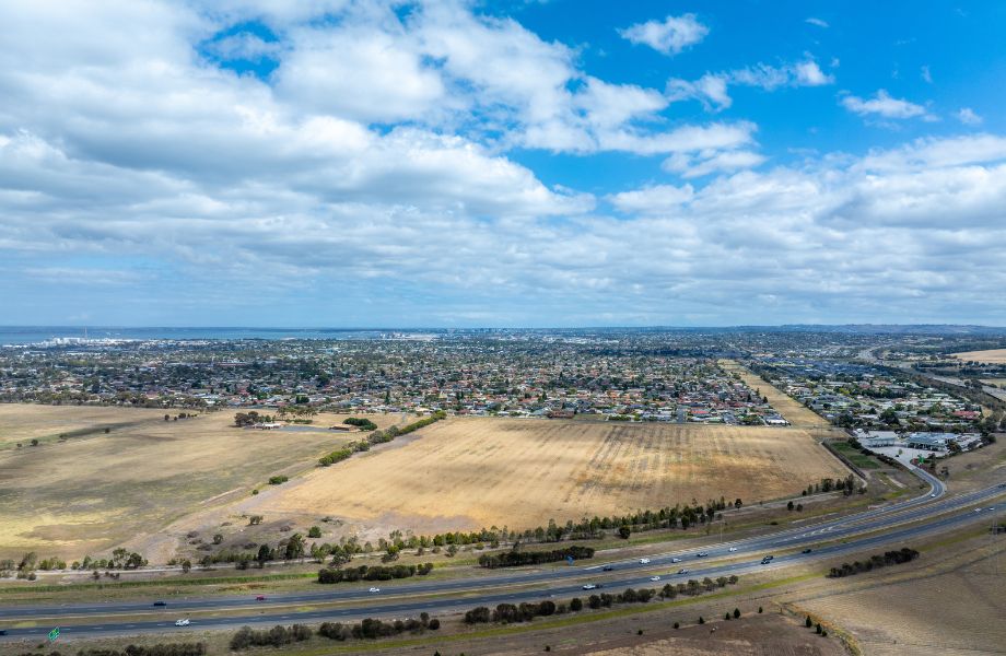 Cedar Woods Scoops Up 400-Home Geelong Greenfield Site