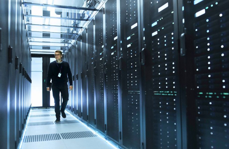 Queensland, NT Oppose Feds' Planned Data Centre Energy Underwrite Law