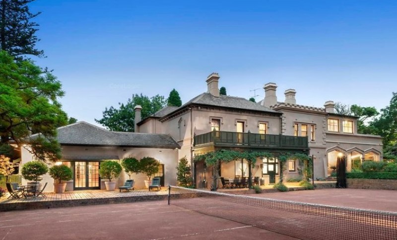 The circa 1855, heritage-listed Poolman House on Domain Road in South Yarra will be renovated and extended to create a private member's club. Source: Corelogic