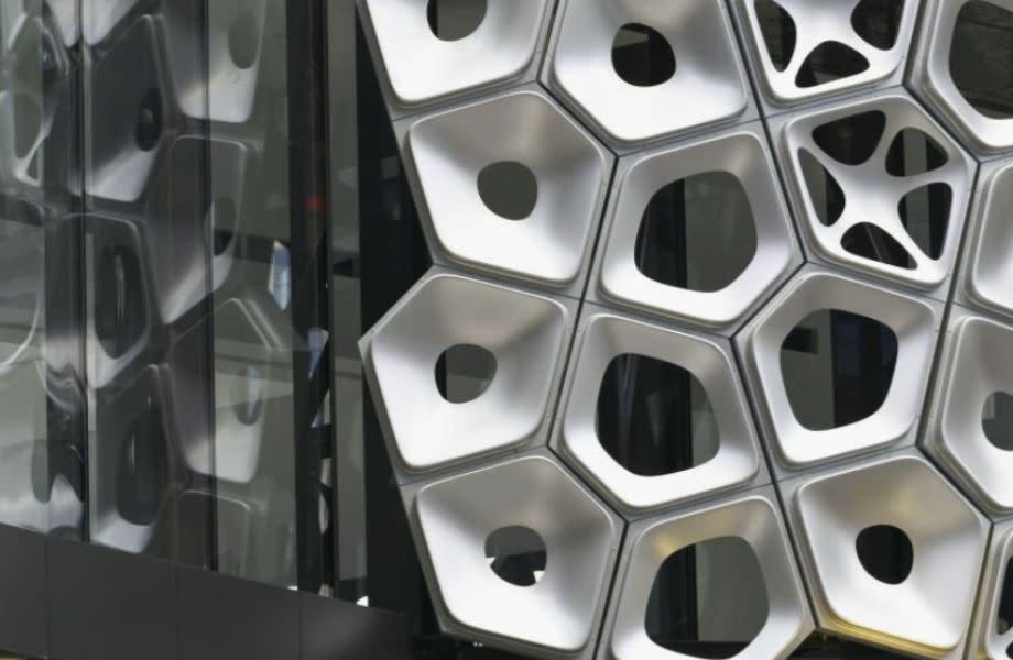 The Sound that Light Makes - UAP