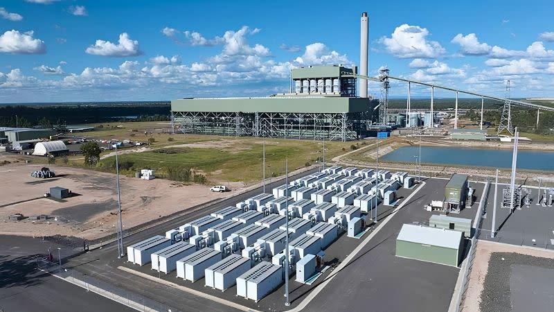 The site neighbours the gas-fired Kogan power