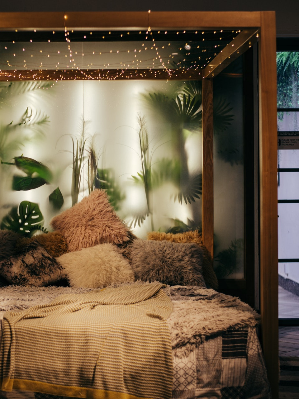 bett unter dachschräge platzieren: so sieht es gut aus | porta