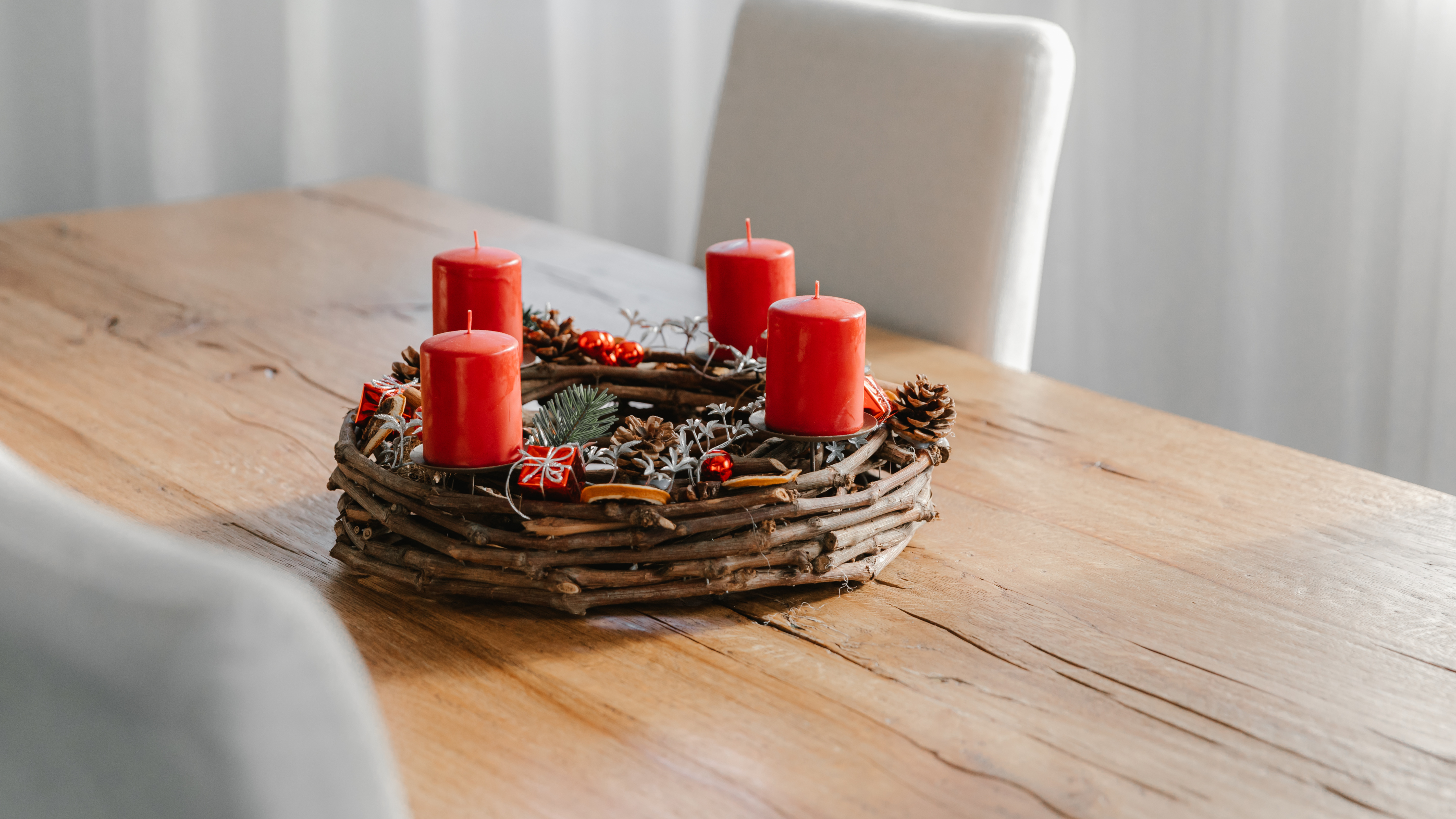 Adventskranz-Ideen für den modernen Stil