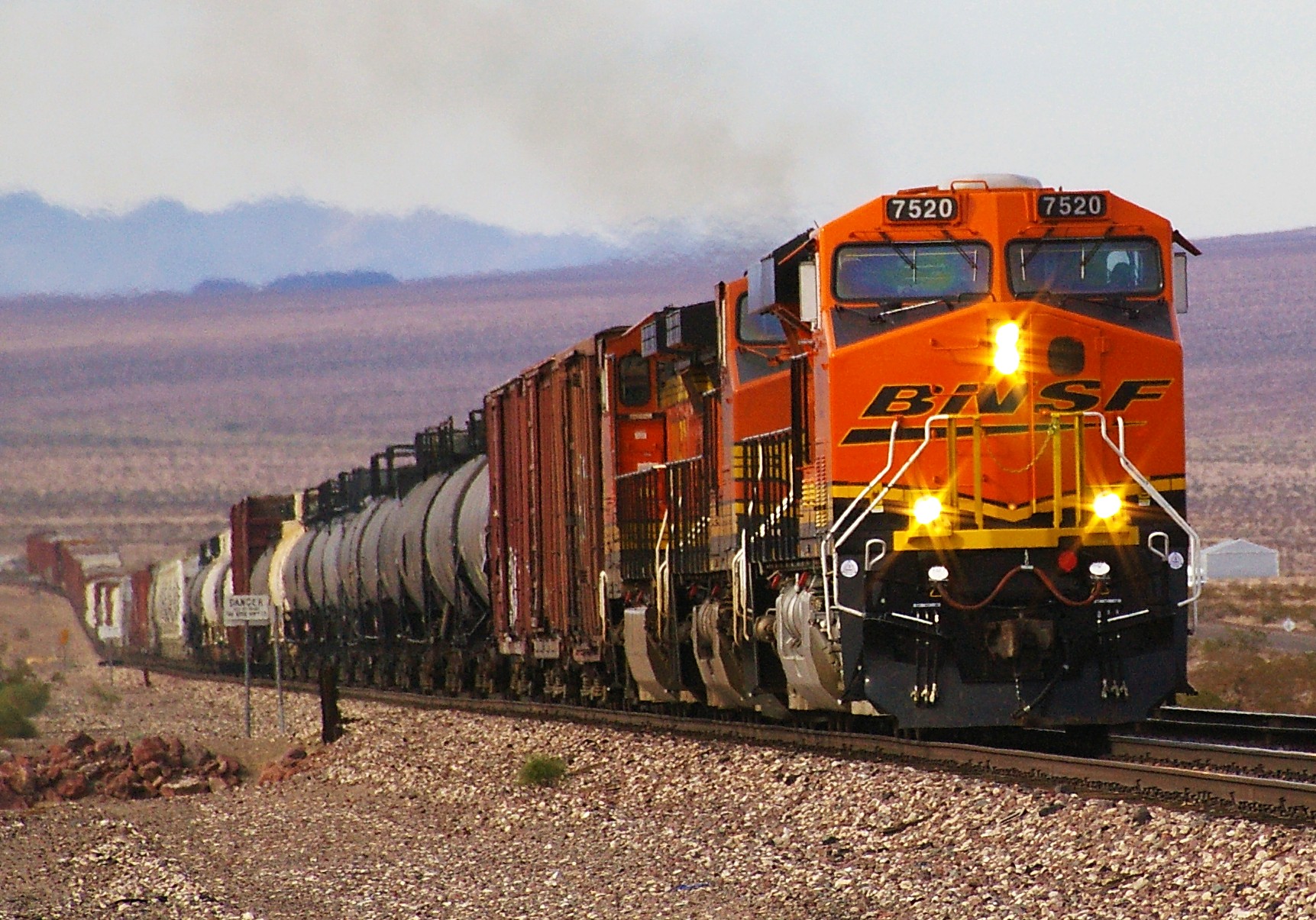 bnsf logo