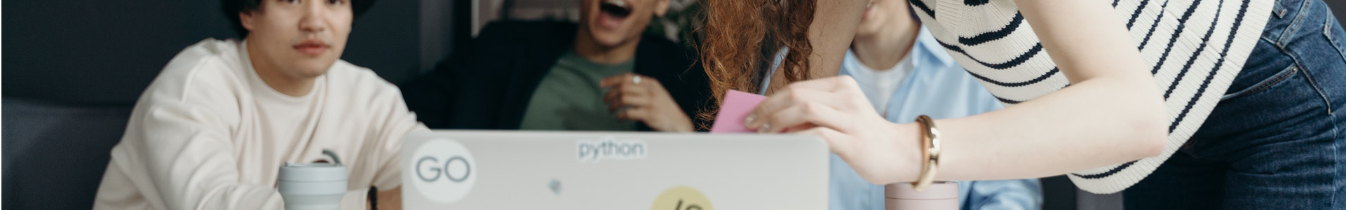 people discussing about scrum