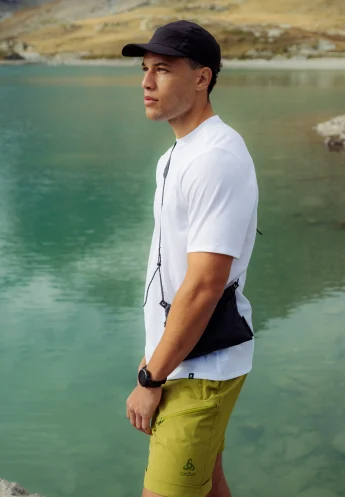 Shop the look: Active Light crewneck short sleeve men