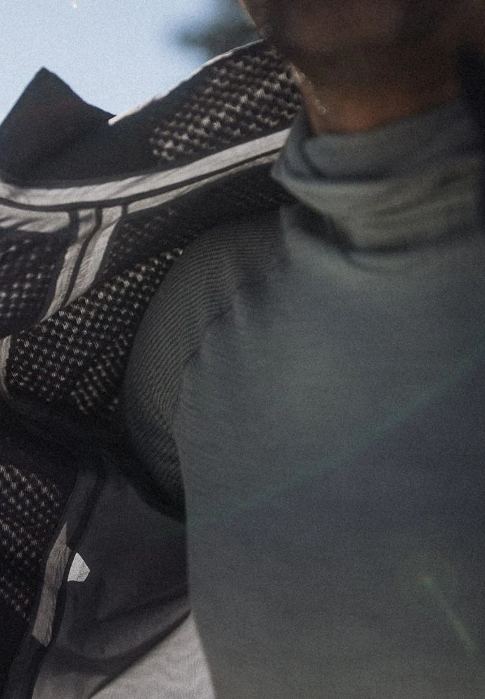 The Dual Dry Waterproof cross-country skiing insulated jacket