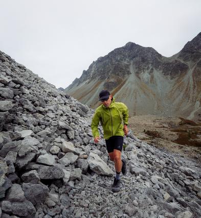 Teaser trail running kit