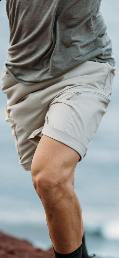 The Essentials cargo baggies men 