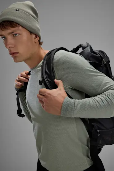 FW25 Cross-sell performance wool base layers men studio