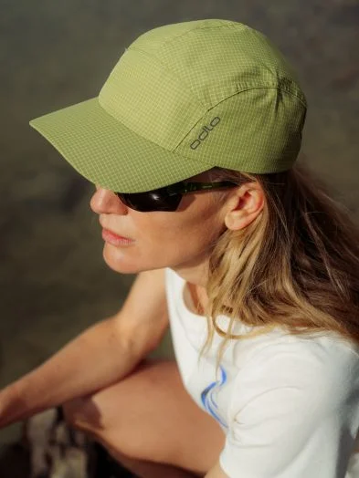SS26 caps women