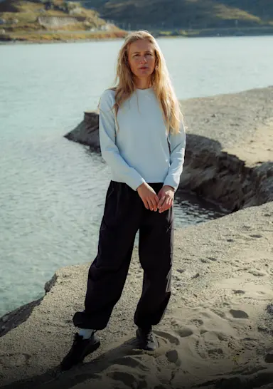 SS26 image The Cubic crewneck multisport mid layer cross-sell women