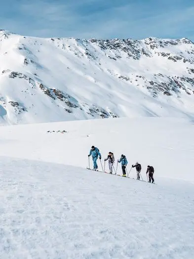 Half witdh tout grid image for our sustainability journey Social report 