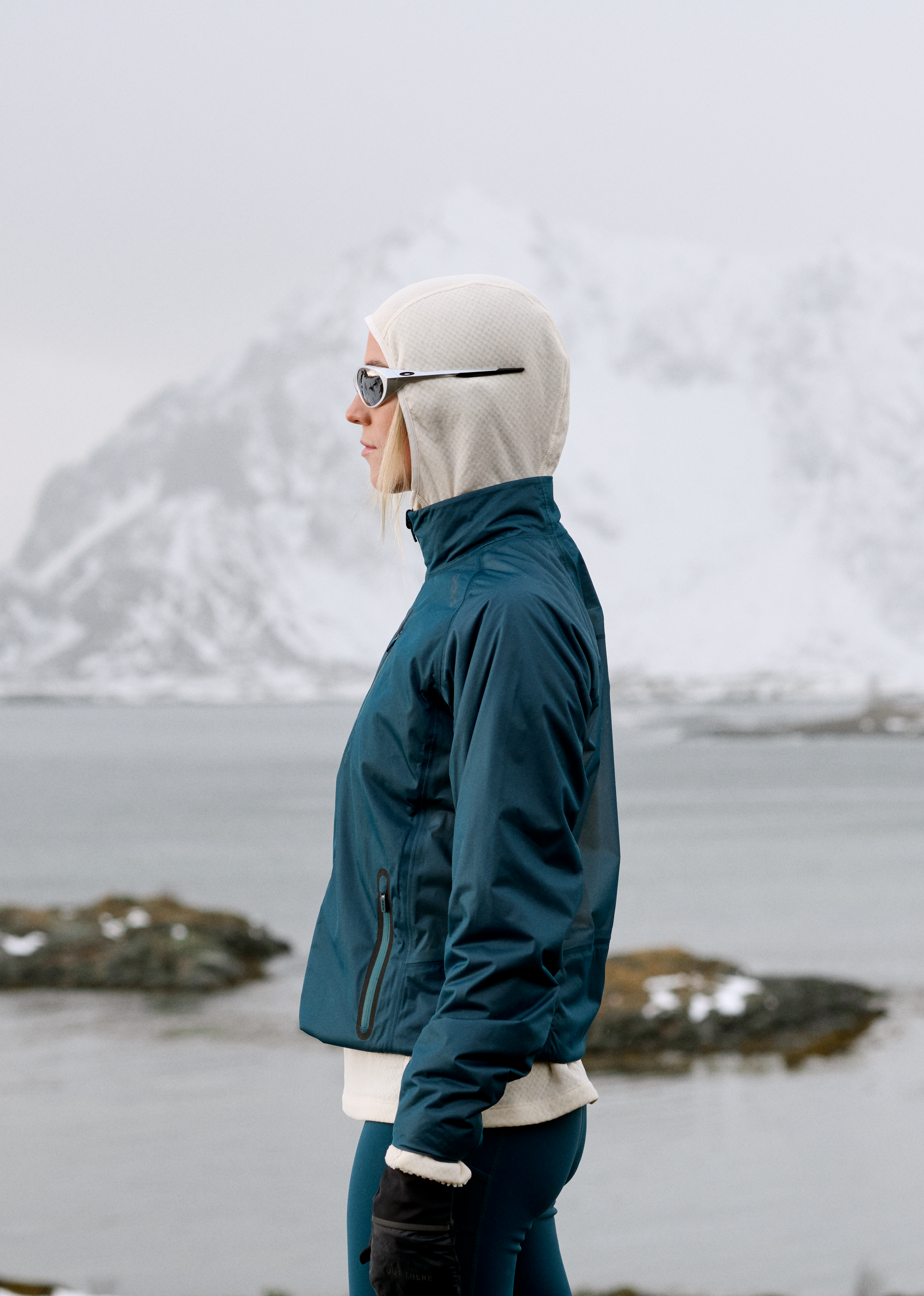 Trail Running Guide shoppable image slide show outer layer Women Dual Dry Jacket D