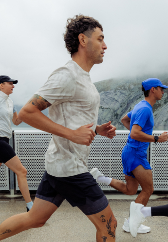 The Zeroweight Chill-Tec print running t-shirt-  Enhanced moisture management- feature-SS26