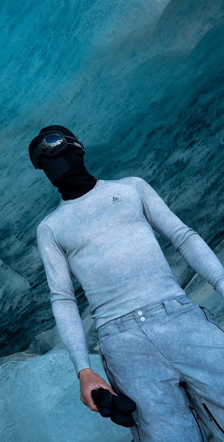 FW25 Full Tout Grid active warm base layer