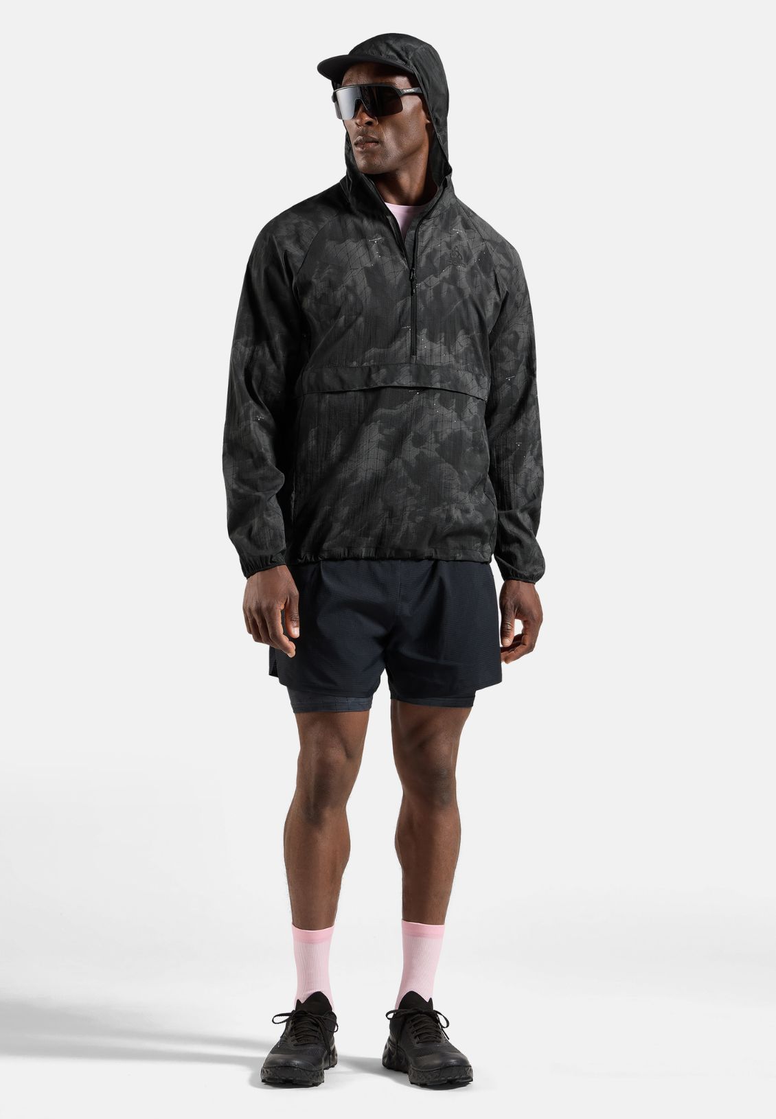 Zeroweight Laufanorak mit Kapuze und Hyper-Print men - D