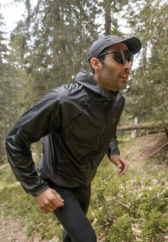 Teaser trail running kit