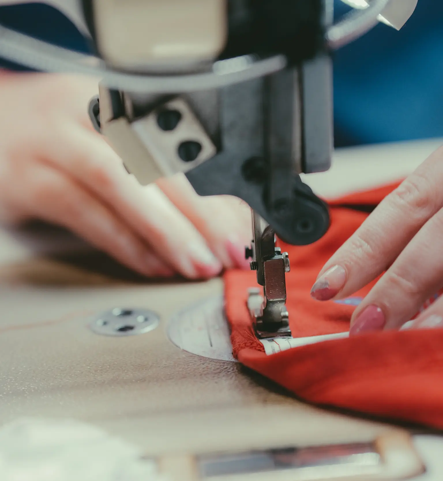 Half width tout Close the loop ReWEAR Repair 