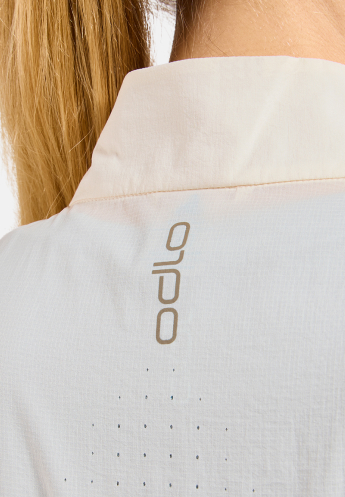 the-zeroweight-running-vest-315741-reflective-details