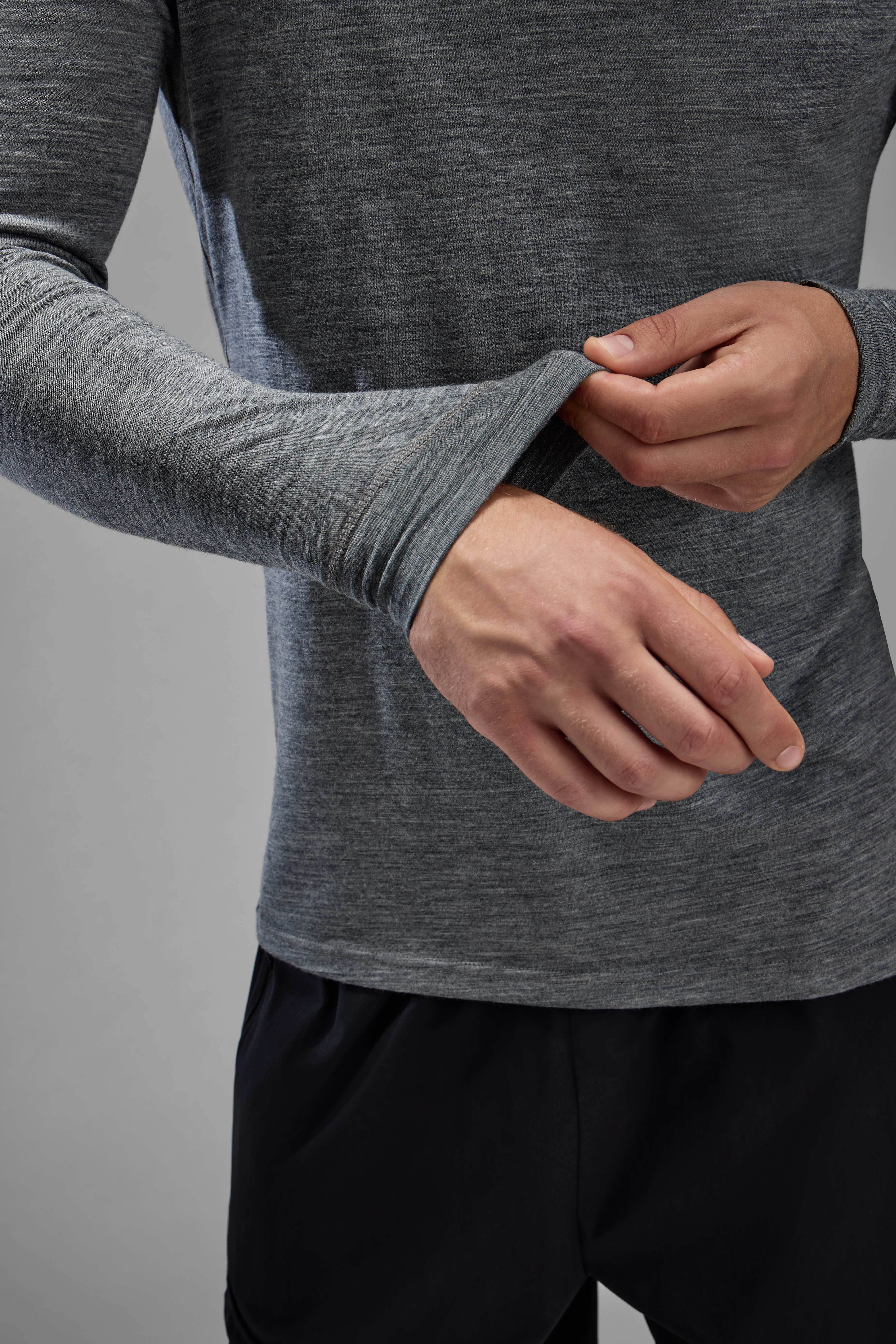 FW25 Cross-sell merino base layers men studio 