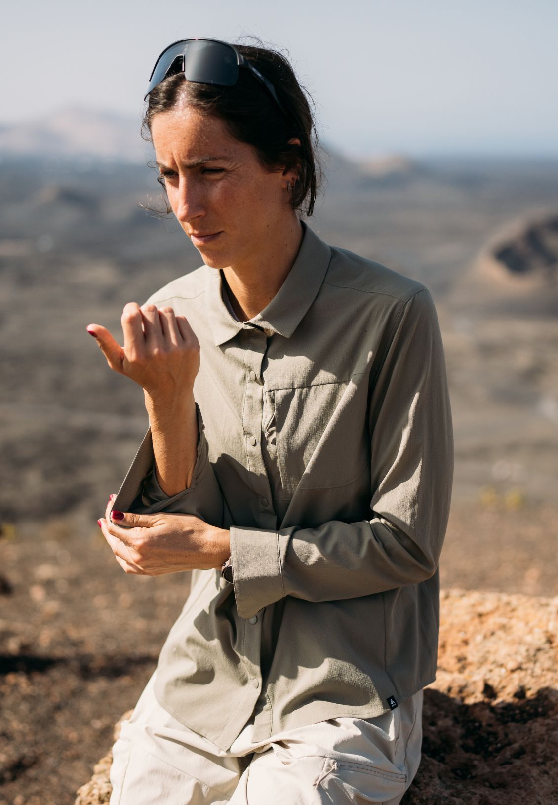 The Essentials long-sleeve hiking shirt women - D