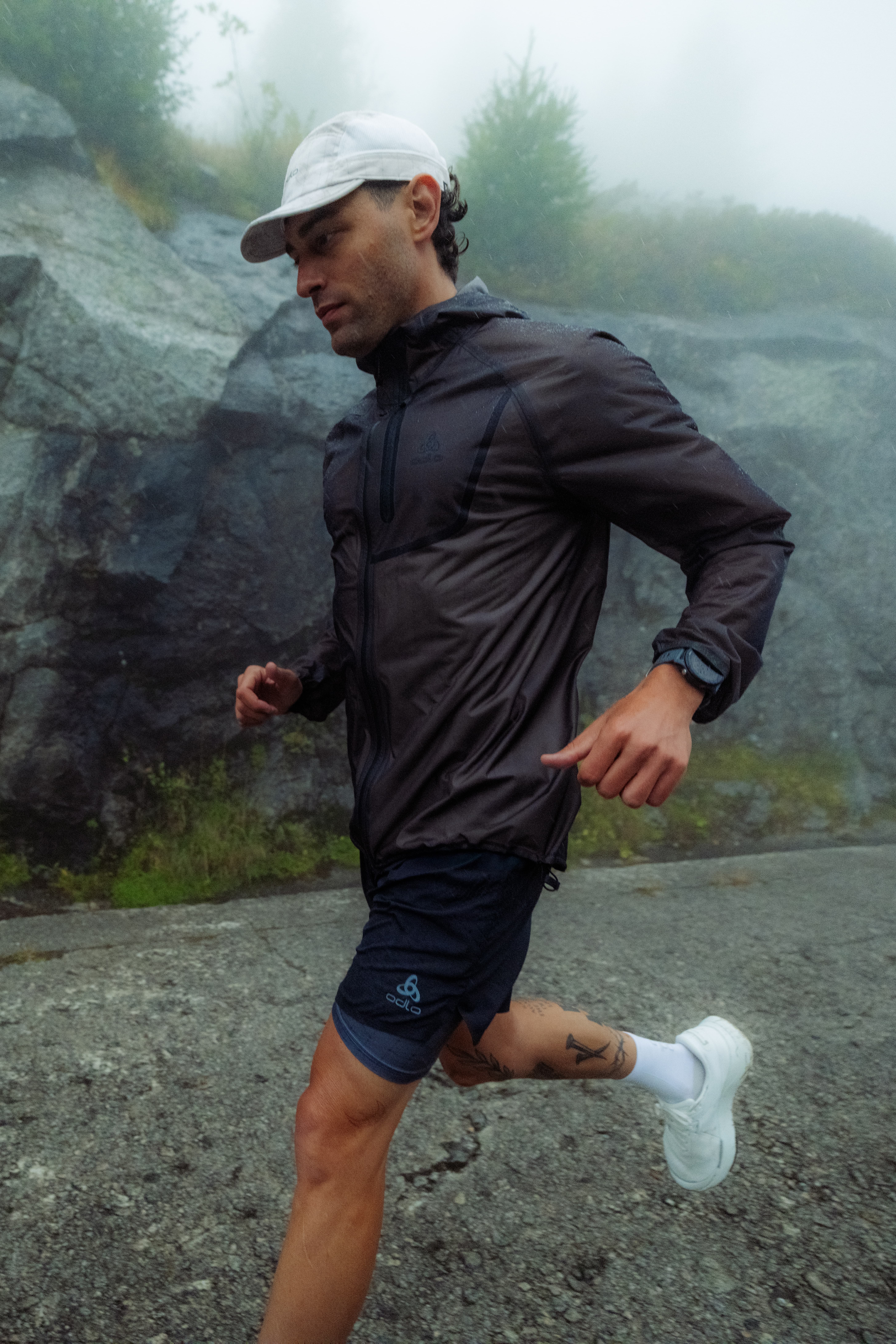 SS26 image ZW Dual Dry PK Waterproof jacket cross-sell men