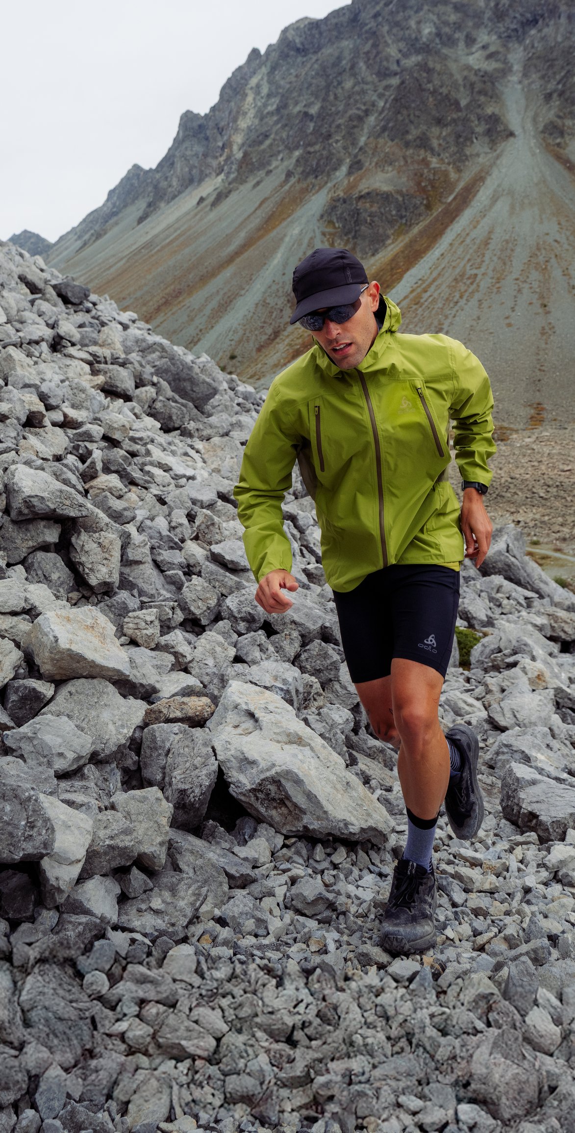 SS26 men trail running 