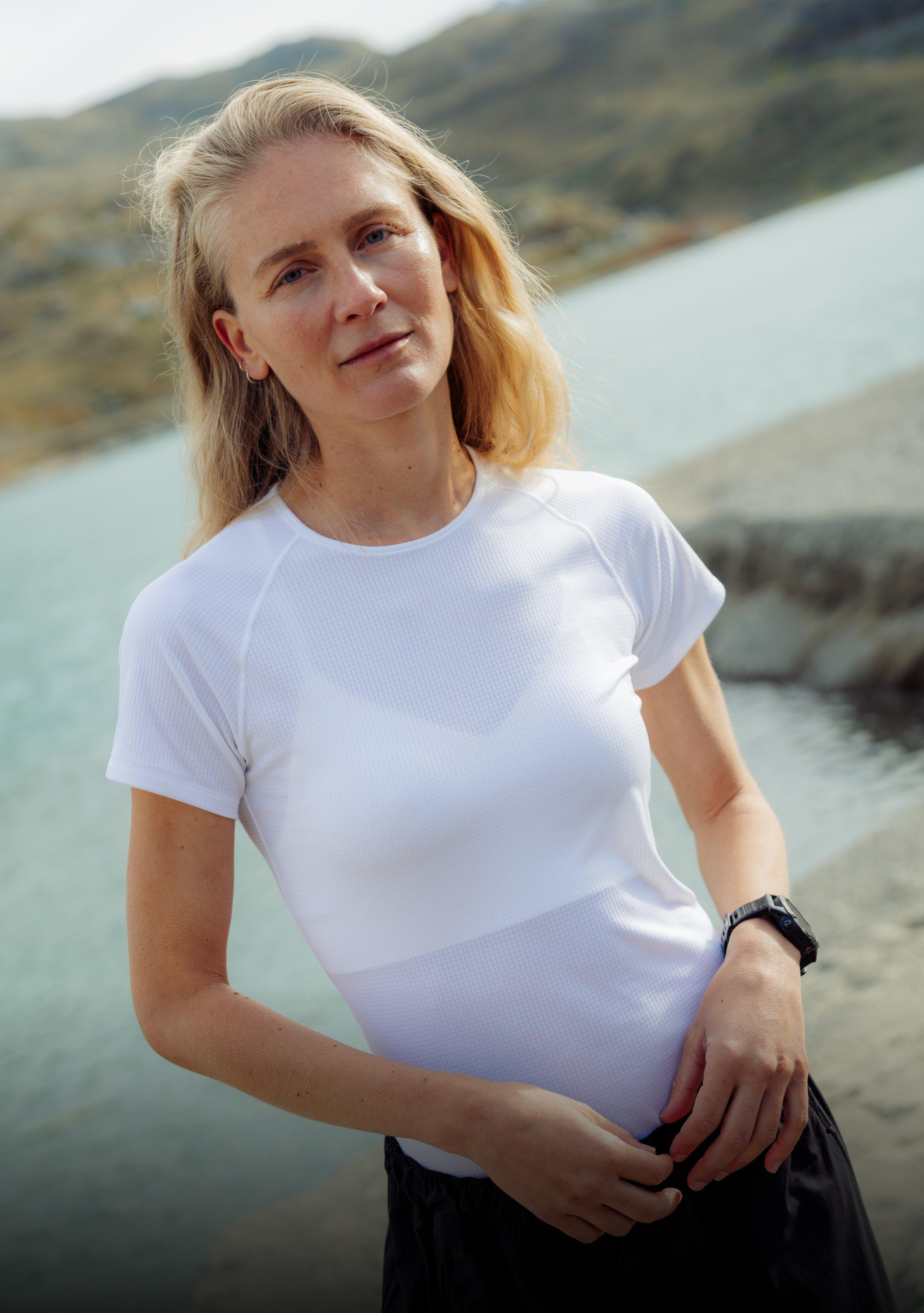 SS26 image The Cubic Light short-sleeve crew neck t-shirt cross-sell women