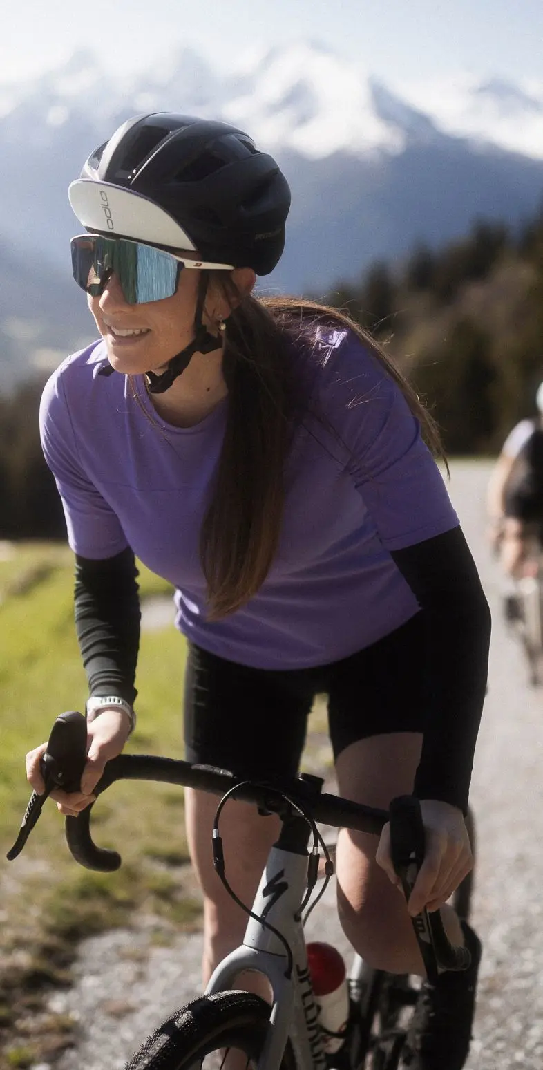 Hero banner spring cycling