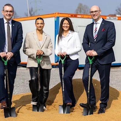 merkur-siegburg-spatenstich