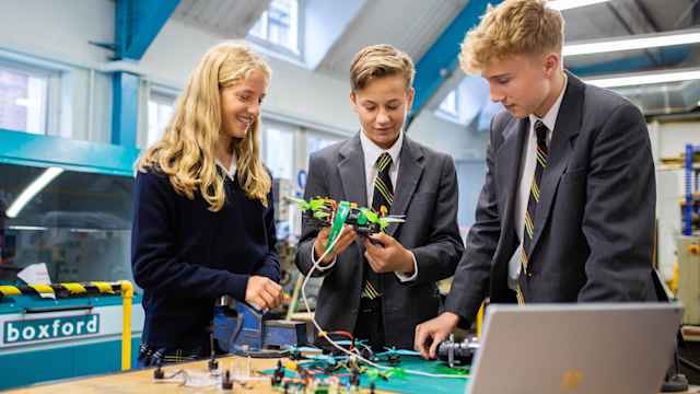 wellington-college -technischer-unterricht-b wellington-college -technischer-unterricht-b