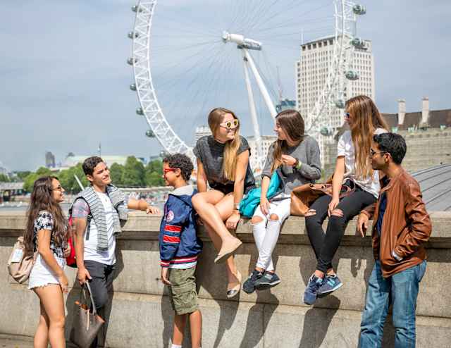 Bedes Summer School - SchülerInnen entdecken London und das London Eye Bedes Summer School - SchülerInnen entdecken London und das London Eye