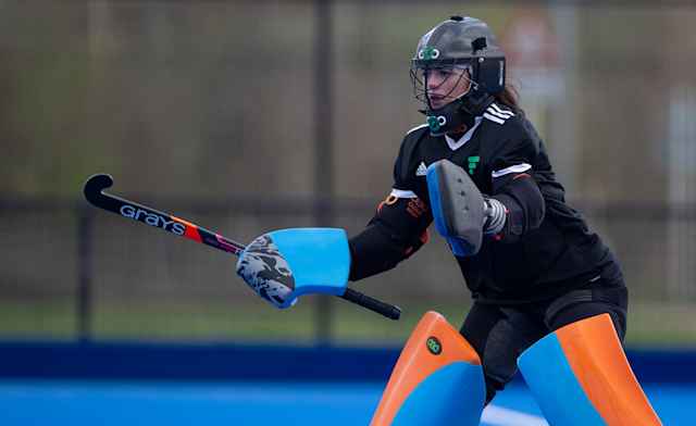 Kent College Canterbury - Mädchen Hockey Goalkeeper Kent College Canterbury - Mädchen Hockey Goalkeeper