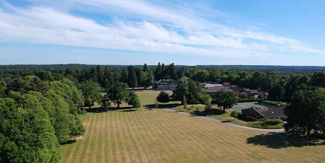 Heathfield Summer School - A glimps of the campus Heathfield Summer School - A glimps of the campus