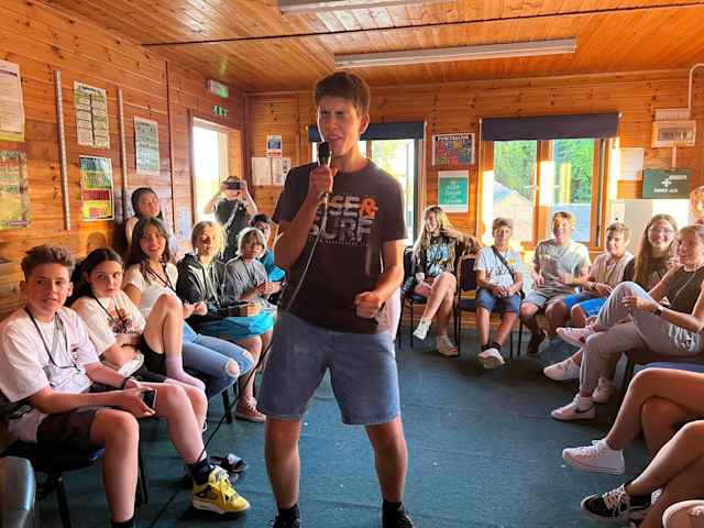 Brooke House Summer School - Nachmittagsaktivität Brooke House Summer School - Nachmittagsaktivität