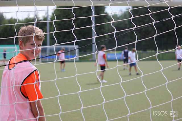 issos-summer-school-fußball-torward issos-summer-school-fußball-torward