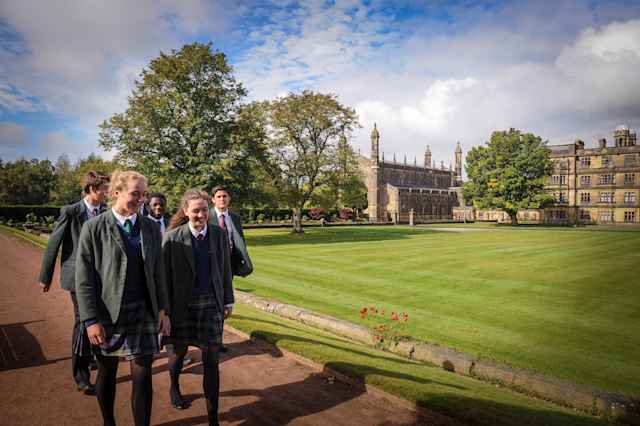 Stonyhurst-College - Schülergruppe Stonyhurst-College - Schülergruppe