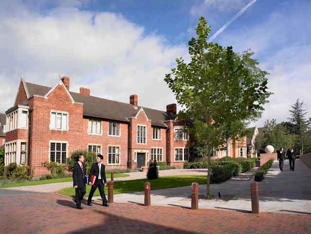 Bromsgrove School - eine tradtionelles englisches Internat Bromsgrove School - eine tradtionelles englisches Internat